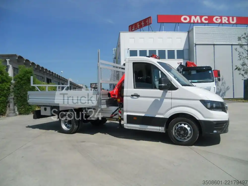 Promotion Véhicule utilitaire avec grue et plateau fixeVW Crafter 35