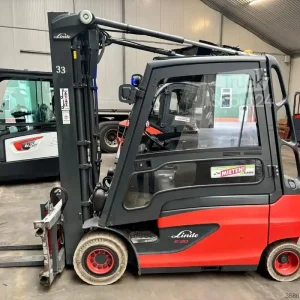 Produit De Marque Chariot élévateur frontalLinde E 30 - 01