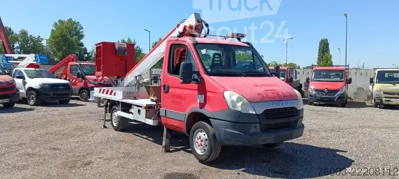 Fourgon tôléIveco Daily Multitel 160 ALU DS - 16m Acheter En Ligne