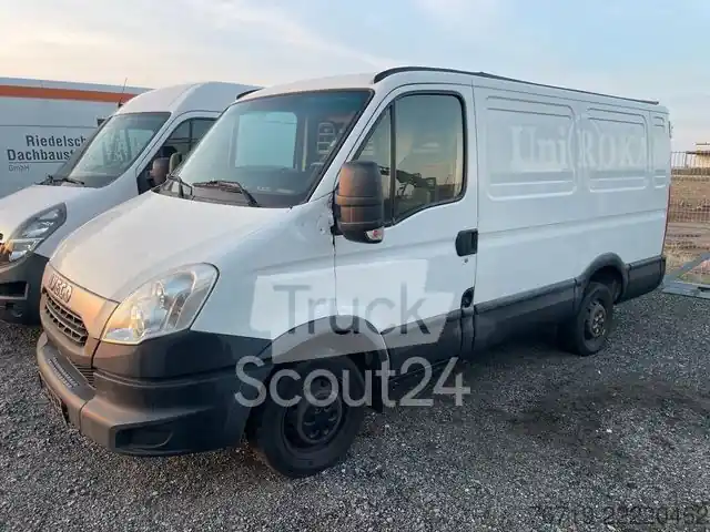 Fourgon tôléIVECO Daily 29L11 KaWa 1.Hand Jusqu'à Épuisement Des Stocks