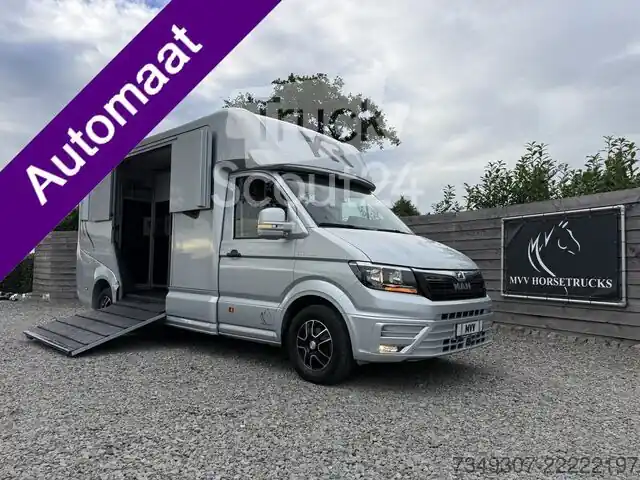 **À vendre ** Très beau camion MAN TGE pour transport de chevaux, jeune occasion, par KrismarMan TGE HORSETRUCK KRISMAR STALLION 5XL 202... Prix Réduit