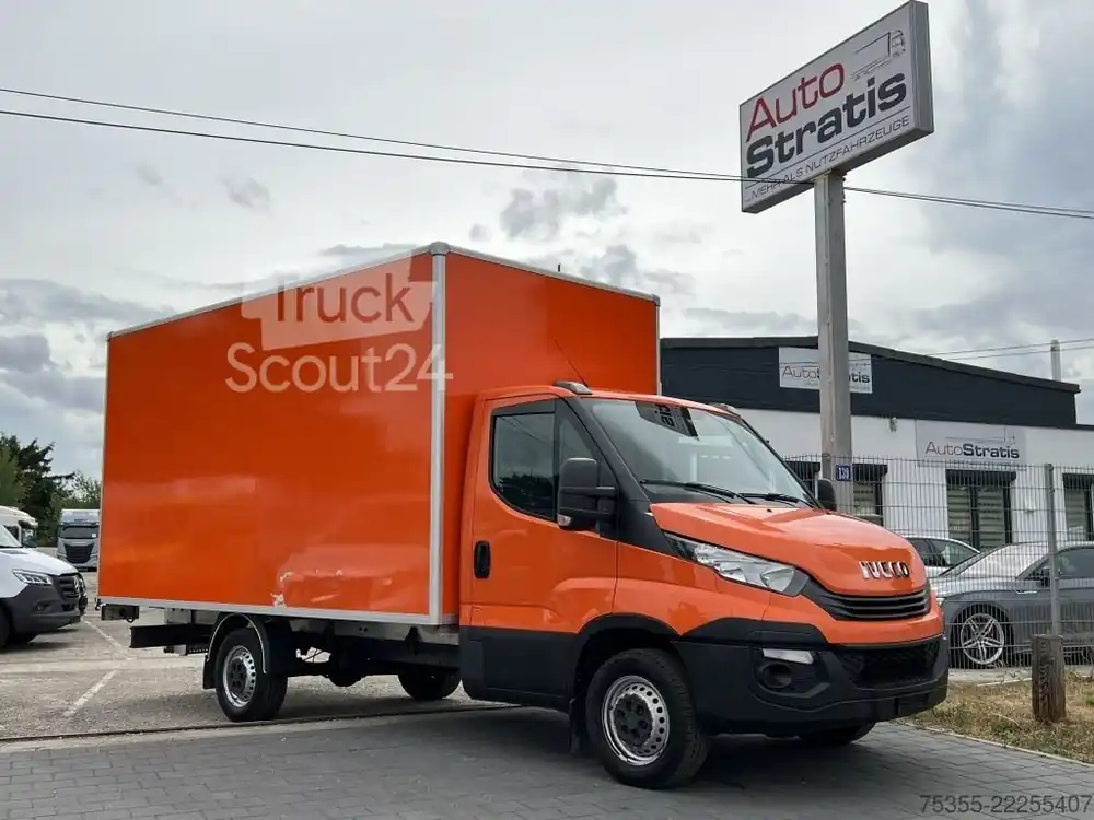 Soldes Fourgon tôléIVECO Daily 35S14A Hi-Matic Klima 4,35m Kamera 1-Hand
