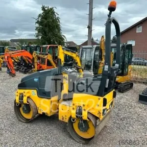 Offre Limitée Rouleau monocylindreBOMAG BW 100 AD M-5 Walze / 17.000 EUR
