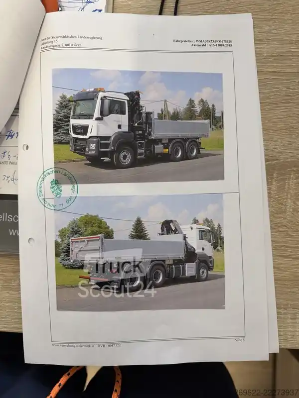 Livraison Express Camion benne avec grue centraleMAN TGS 33.480