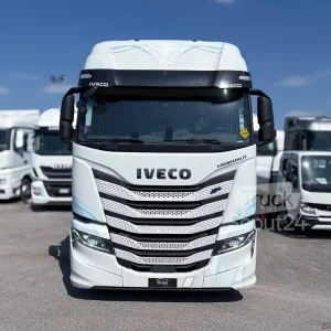 Nouvelle Collection Véhicule tracteurIVECO MAGIRUS S WAY - S WAY 460 LNG