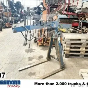 Grue montée sur camionPalfinger 401-02, Palfinger, Kinshofer Populaire