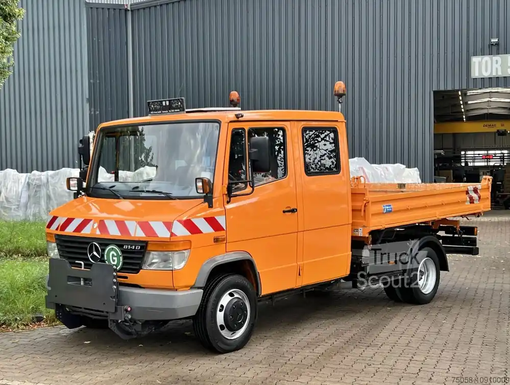 Benne trilaterialMercedes-Benz VARIO 814 - Kipper - Doka - 1. Hand Nouvelle Collection