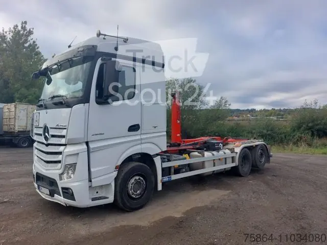 Camion benne à bras amovibleMERCEDES-BENZ Actros 2646 , 6x2 , HIAB XS20 Petit Prix