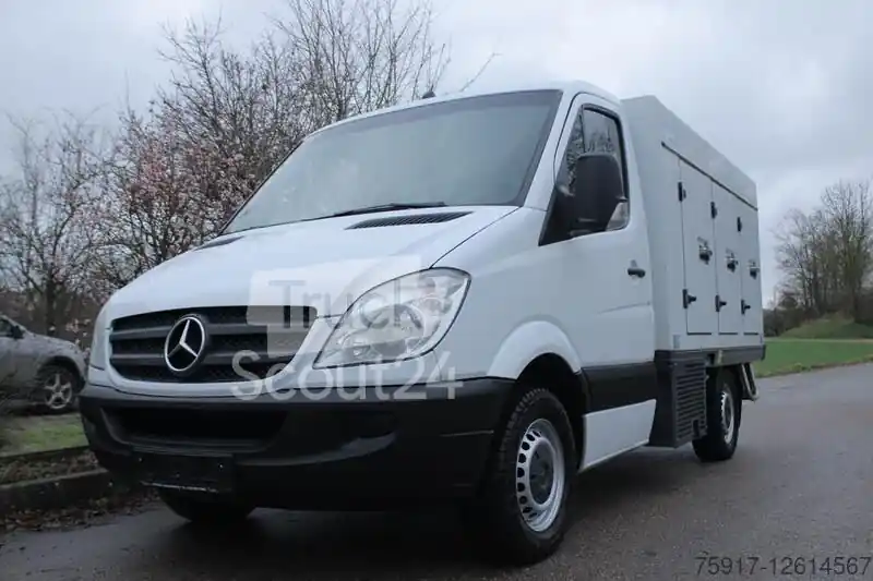 Dernière Chance Fourgon isotherme frigorifiqueMERCEDES-BENZ Sprinter 310 ColdCar 3+3 Eis/Ice -33°C