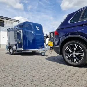 Bon Marché Remorque à voitureCheval Liberté Debon Anhänger Polycargo 1300 blau Seitentür Pullman 100km/H direkt online verfügbar