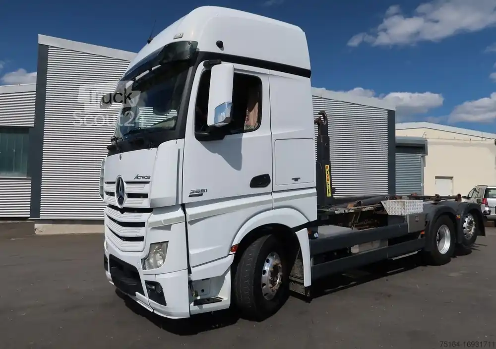 Meilleur Choix Camion à benne basculanteMercedes-Benz 2551 L 6x2 Nachlauflenkachse
