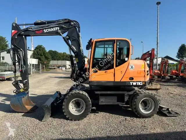 Promotion Saisonnière Pelle sur pneus Terex TW 110 / Schaeff Mobilbagger 52.000 EUR / AC occasion