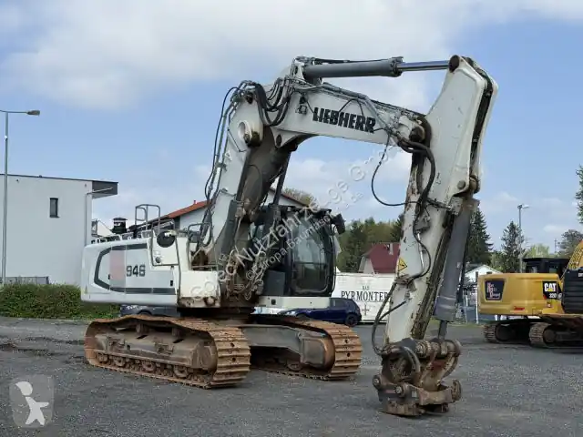 Promotion Pelle sur chenilles Liebherr R946 R946 NLC Kettenbagger 45 Tonnen *4.760 H occasion