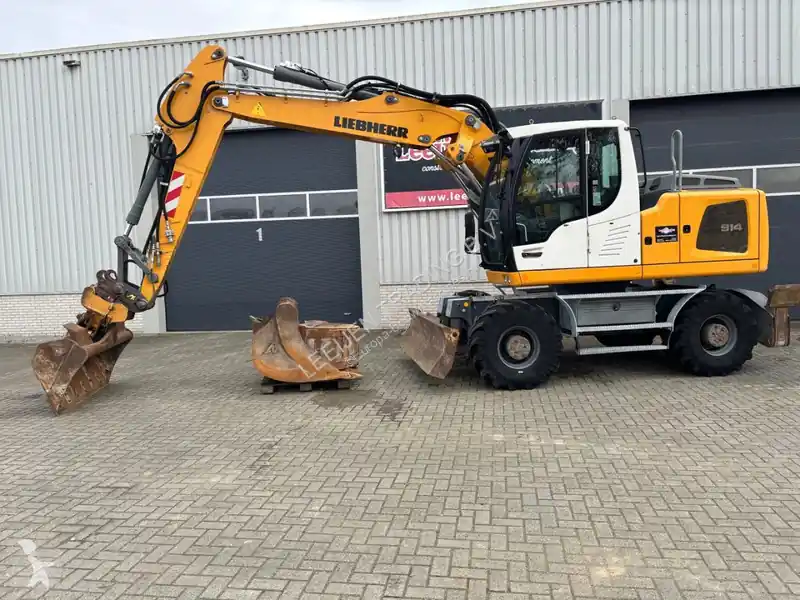 Pelle sur pneus Liebherr A914Litronic Litronic 2017 Year only 7955 Hours! Incl. 3x buckets!! occasion Soldes