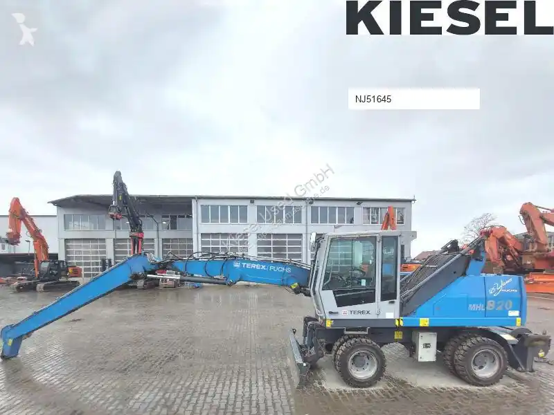 Pelle de manutention Fuchs MHL820 D Elektro occasion Acheter En Ligne