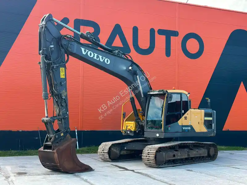 Pelle sur chenilles Volvo EC 220 EL 3D / CENTRAL LUBRICATION / AC / AUXILIARY HEATER occasion Meilleure Vente