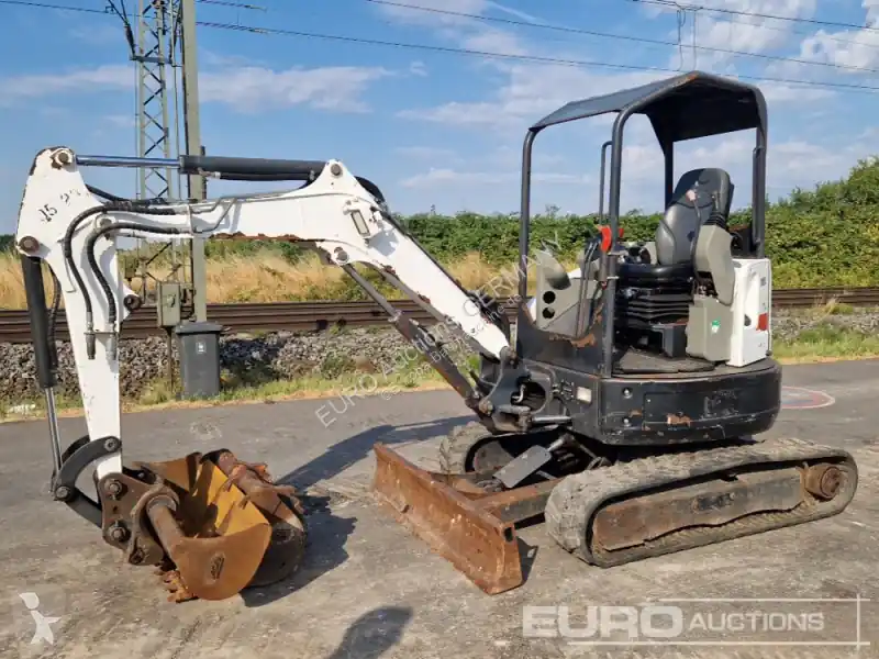 Meilleur Prix Enchères mini pelle Bobcat E 26 EM