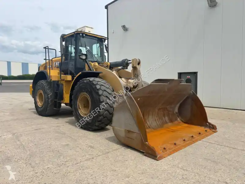 Haute Qualité Chargeuse sur pneus Caterpillar 966M XE Gazoil occasion