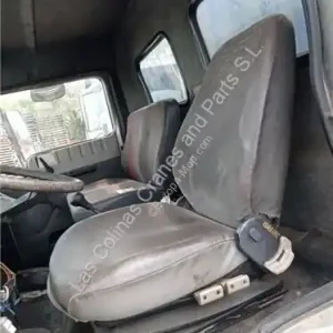 Siège Nissan Siège pour camion M - 75.150 occasion Retour Gratuit