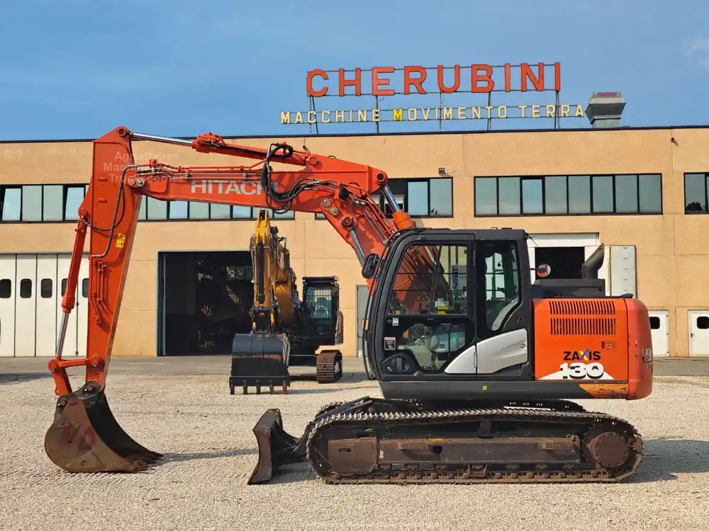Offre Spéciale Hitachi ZX 130-6