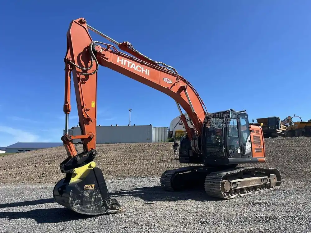 Hitachi ZX225US Paiement Sécurisé