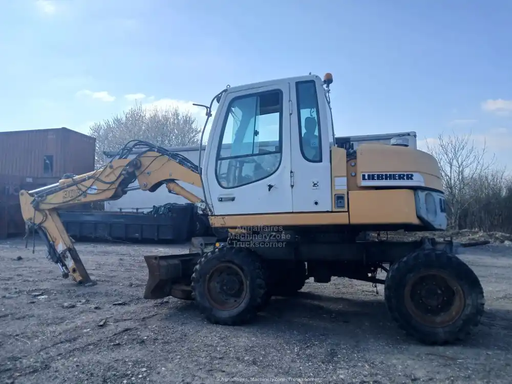 Pieces detachees liebherr a309 311 Commander Vite