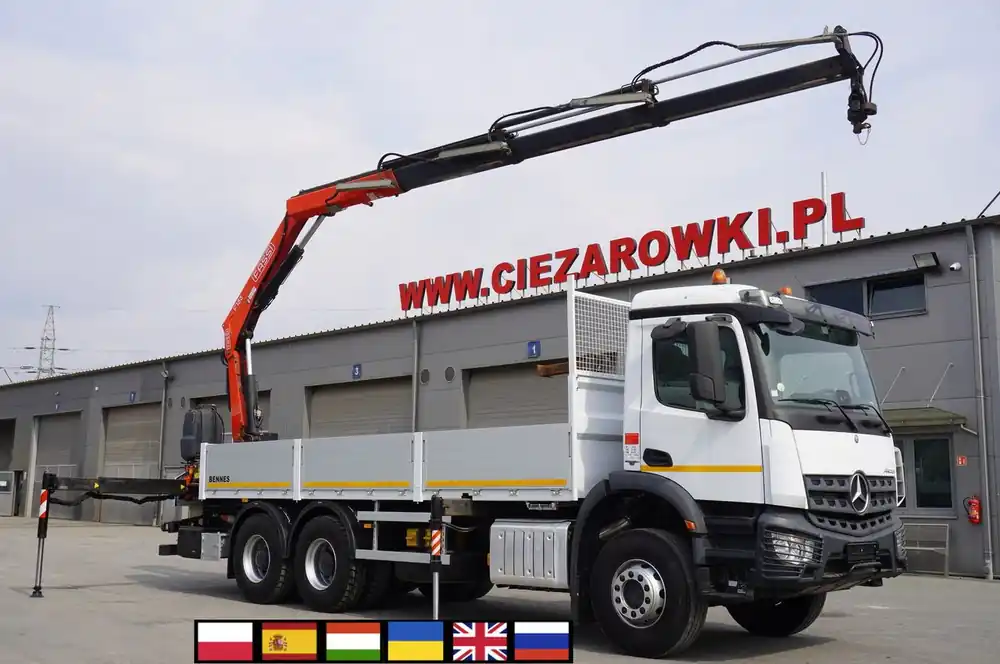 Acheter En Ligne MERCEDES-BENZ Arocs 2633 camion plateau / Grue FASSI F155A.0.23 / TÉLÉCOMMANDE / 230 000 km