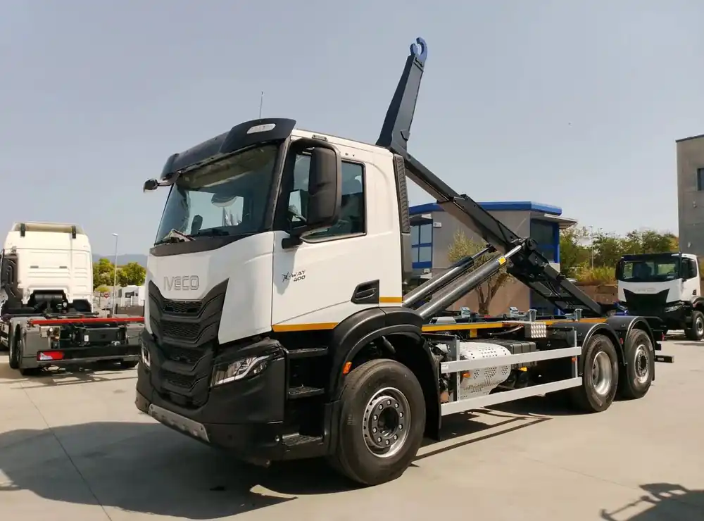Usine Directe Camion ampliroll neuf IVECO AD280X40 YPS ON X-WAY