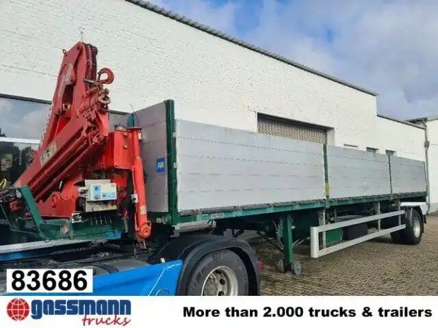 Prix Promo Semi-remorque plateau SCHELLING 504 H 22 mit Kran Ferrari 708, 7m/t
