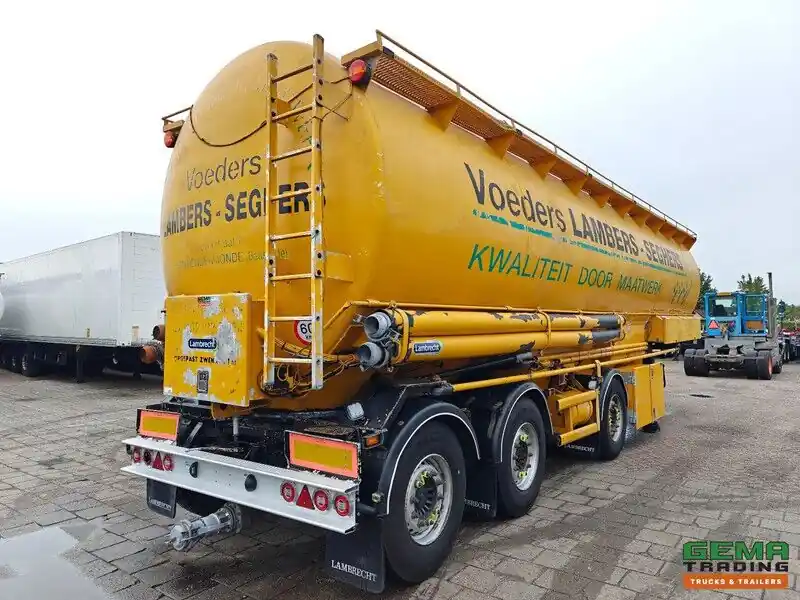 Lambrecht 95LK30 53,3 m³ - En vrac - Essieu relevable - Essieux directeurs - Freins à disque SAF - Contrôle technique 01/2027 Meilleure Vente