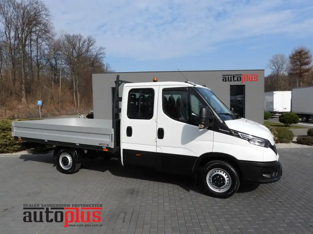 Remise Utilitaire plateau IVECO DAILY 35S16 STAKE BODY DOUBLE CABIN DOKA 7 SEATS CRUISE CONTROL LED LIGHTS AUTOMATIC TRANSMISSION HI-MATIC AIR CONDITIONING 160HP