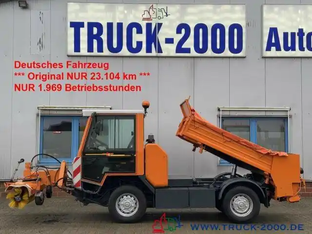 Utilitaire benne Multicar Kiefer Boki Winterdienst Streuer + Besen 23 TKM Promotion Saisonnière