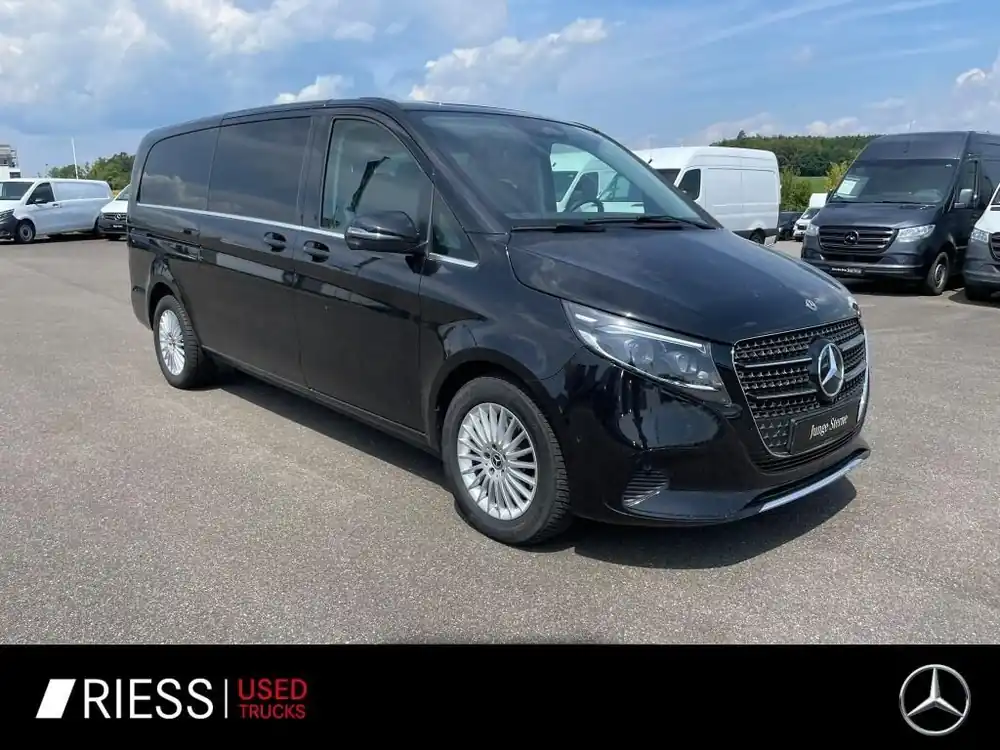 Petit Prix Minibus, Transport de personnes Mercedes-Benz V 300 d AVANTGARDE/EXTRALANG/MBUX/NAVI/LED/ELEKT