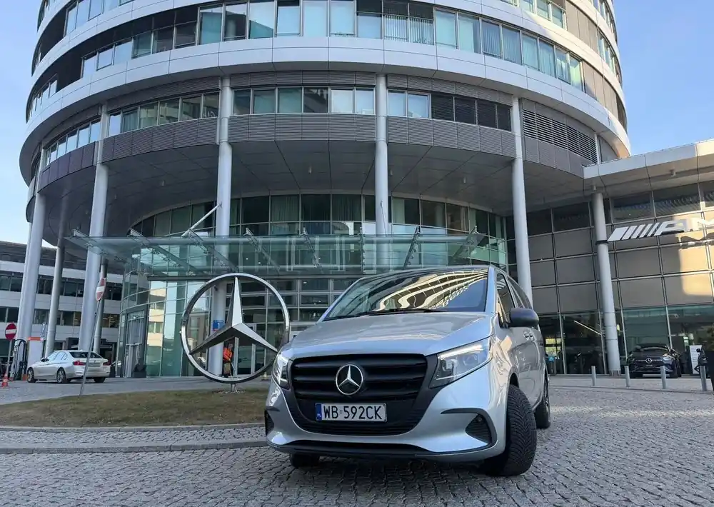 Populaire Minibus, Transport de personnes Mercedes-Benz Vito Tourer L2 Select 9G-Tronic 447.703