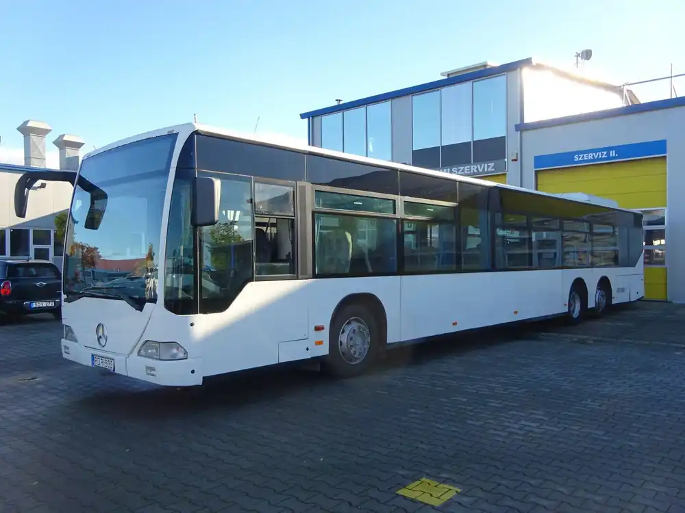 Autocar MERCEDES-BENZ CITARO 2006 3 AXLES Usine Directe